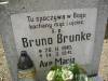 Tu spoczywa w Bogu kochany mz i ojciec .p.Bruno Brunke 28.11.1910 - 14.03.1941. "Ave Maria".